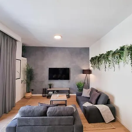 Vibranty Lux - Location, Minutes From Sandy * San Ġiljan